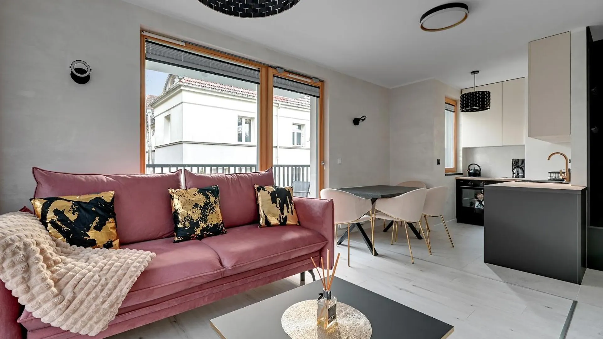 Lion Apartments - Mloda Polska Nowe Apartamenty Z Parkingiem Sopot Polska